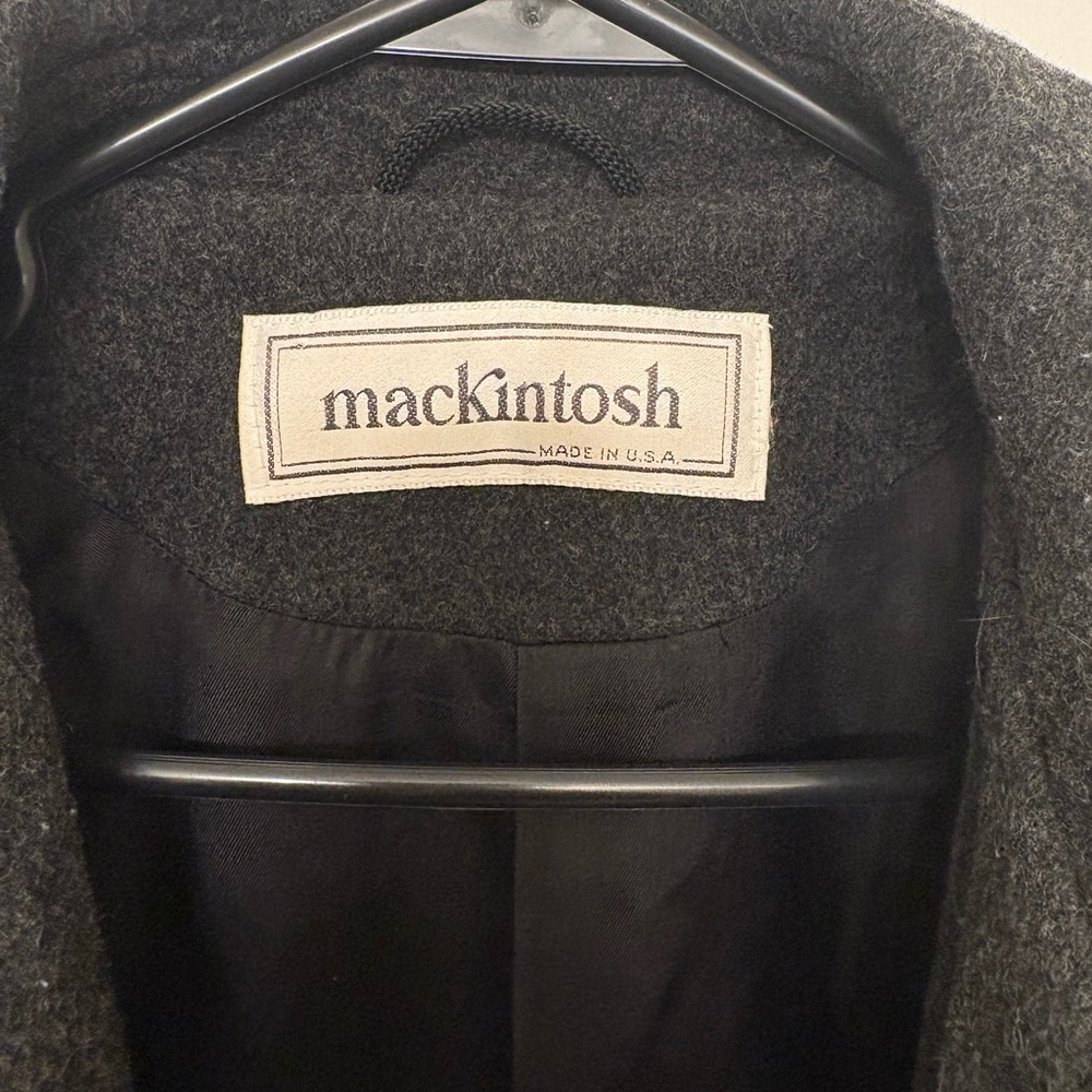 VTG Mackintosh of New England Wool Pea Coat Women 8 Gray Red Trim Made in USA 8 - Picture 2 of 7